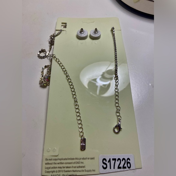 Christina Collection Iridescent Jewelry Set - Picture 5 of 5